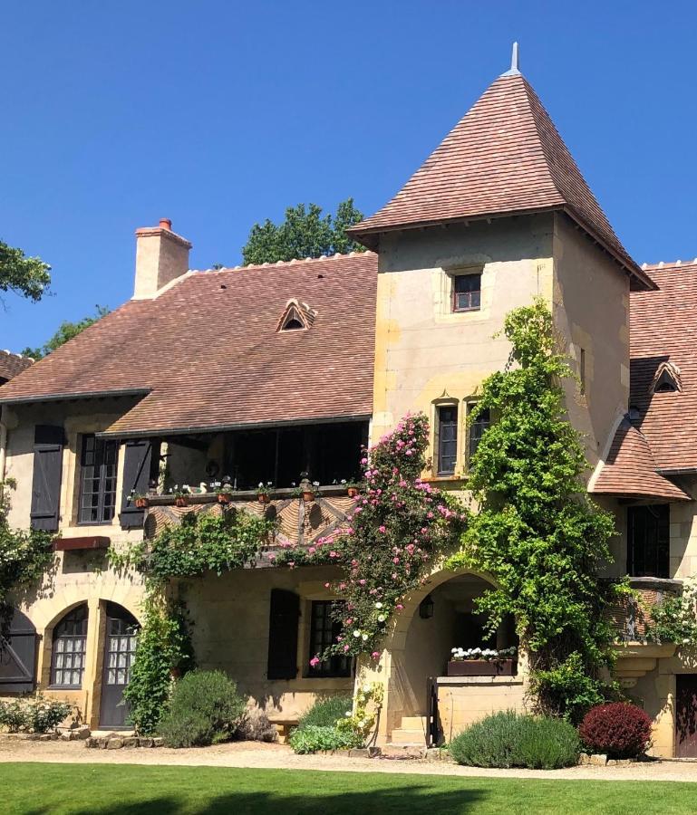La Maison De La Tour Apremont-sur-Allier Esterno foto