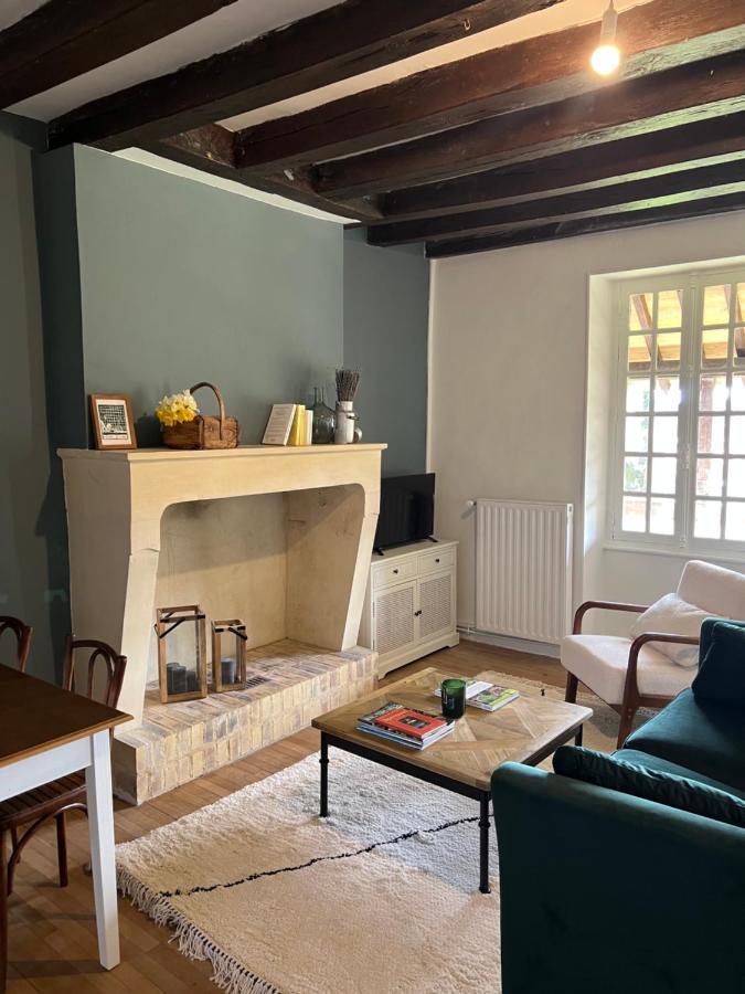La Maison De La Tour Apremont-sur-Allier Esterno foto